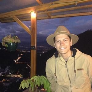 Meet your Posher, Austin